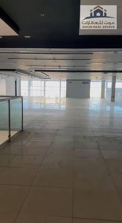 7 WhatsApp Video 2026-10-15 at 11.23. 00 AM_frame_0-17. jpg