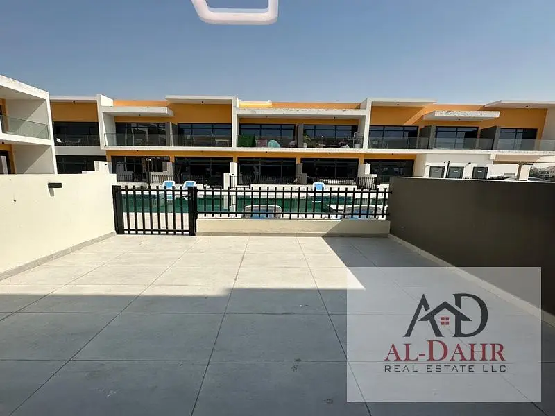 SPACIOUS STUDIO I FULLY FURNISHED I POOL& GYM
