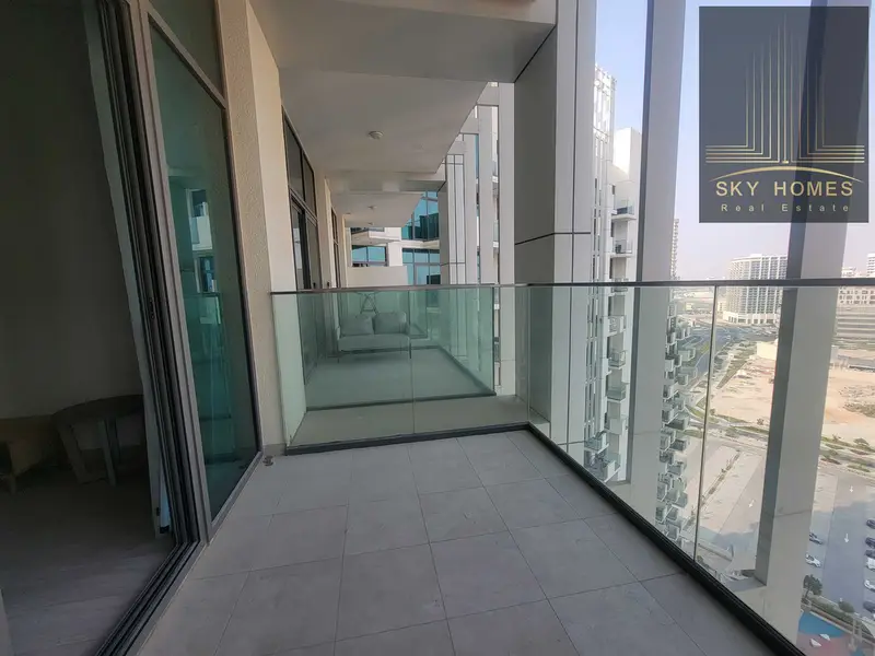 Huge size furnished studio apartment available for rent just in 50k in 4cheques with all amenities free