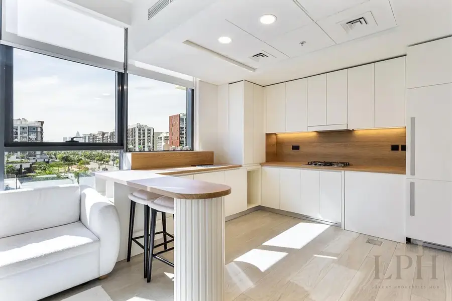 Renovated | Spacious | Pool View