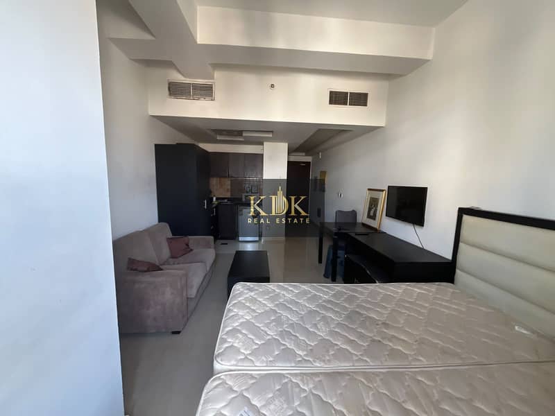 Cozy Studio | Fully Furnished | Vacant
