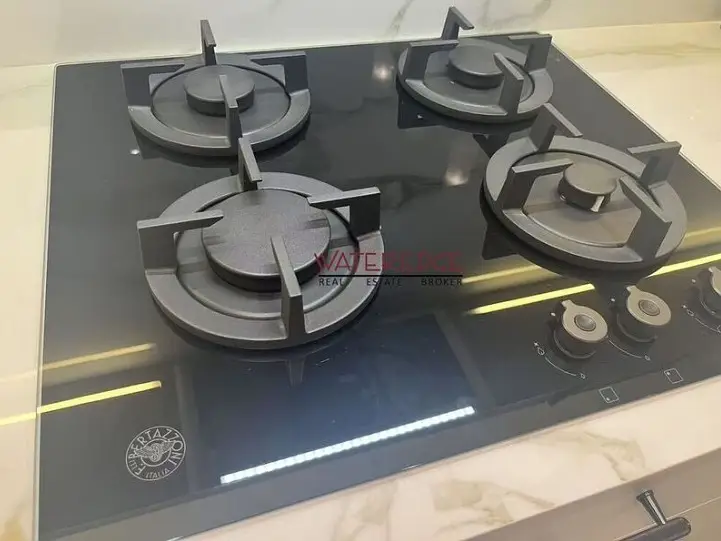Stylish 1-BR | Prime Location | Fully Furnished