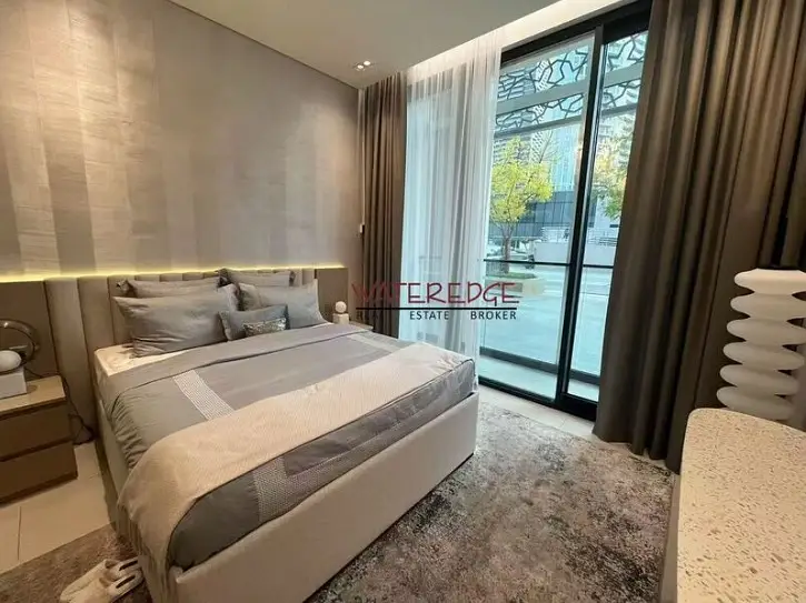 Stylish 1-BR | Prime Location | Fully Furnished