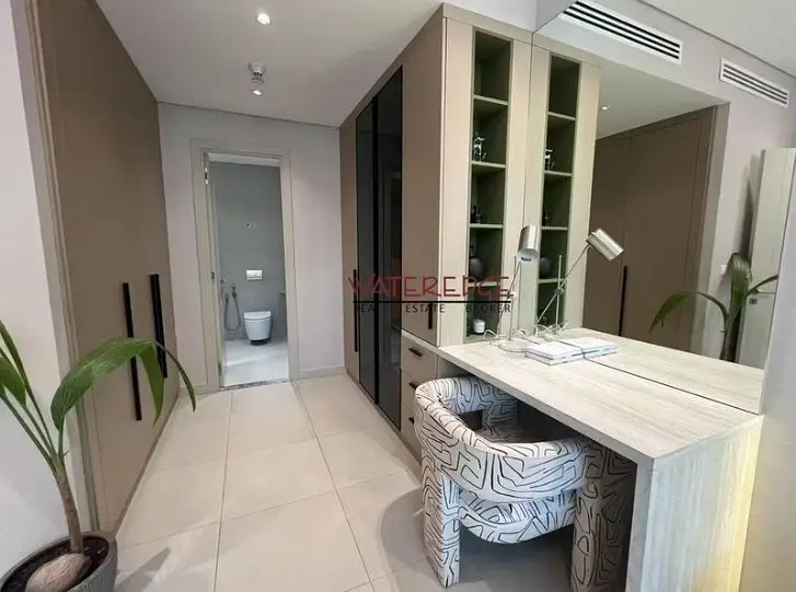 Stylish 1-BR | Prime Location | Fully Furnished