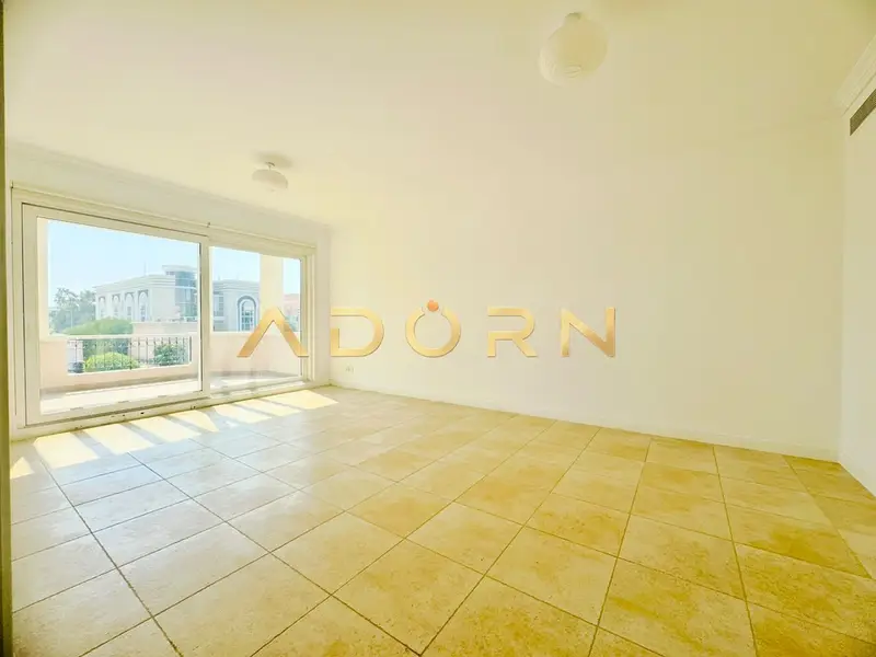 Independent Villa | Private pool & Garden | Spacious