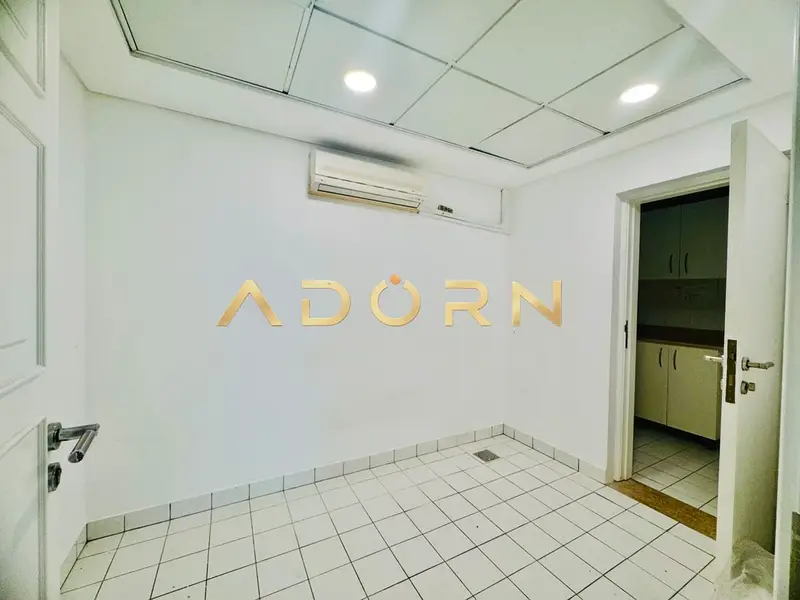 Independent Villa | Private pool & Garden | Spacious