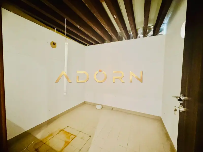 Independent Villa | Private pool & Garden | Spacious