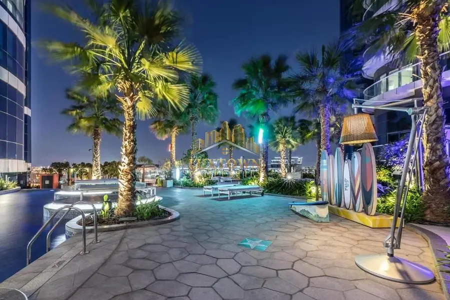Biggest Size-High Floor-Luxurious-Well Maintained