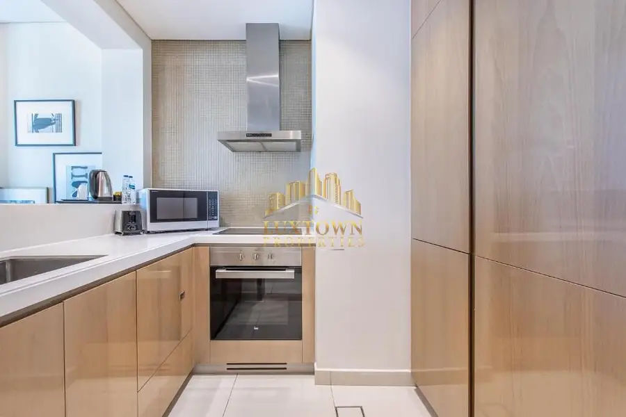 Biggest Size-High Floor-Luxurious-Well Maintained