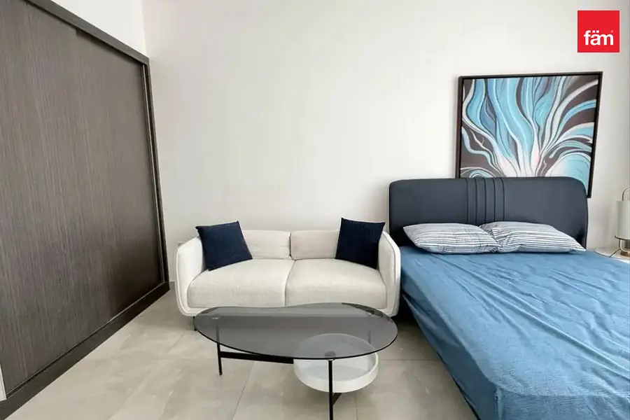 Spacious | Vacant On Transfer | Prime Location