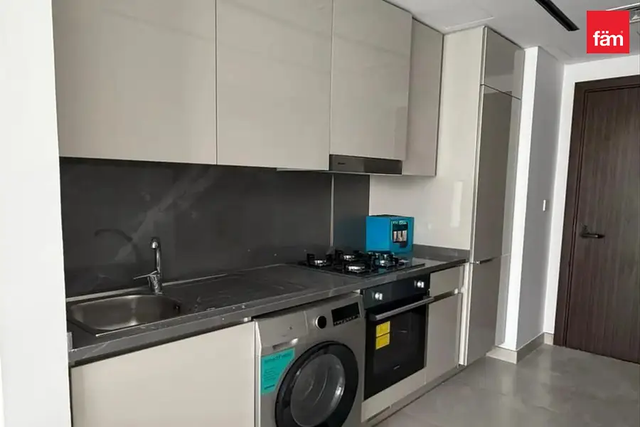 Spacious | Vacant On Transfer | Prime Location