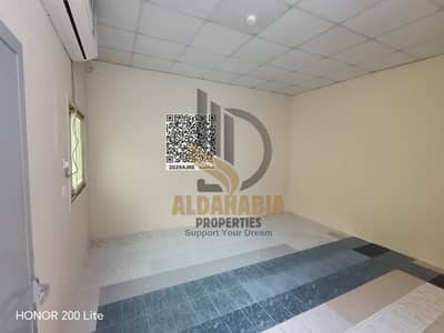 سكن عمال للايجار في الجرف، عجمان - f774ee9e-8a42-4a55-89b7-e81e6a24e645. jpg سكن عمال للايجار في الجرف، عجمان - f774ee9e-8a42-4a55-89b7-e81e6a24e645. jpg