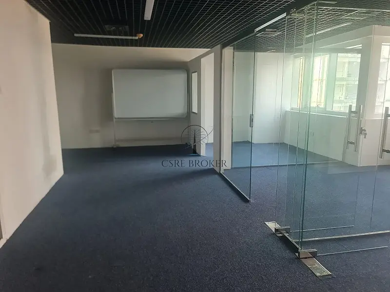 Copy of Fully fitted office in HDS