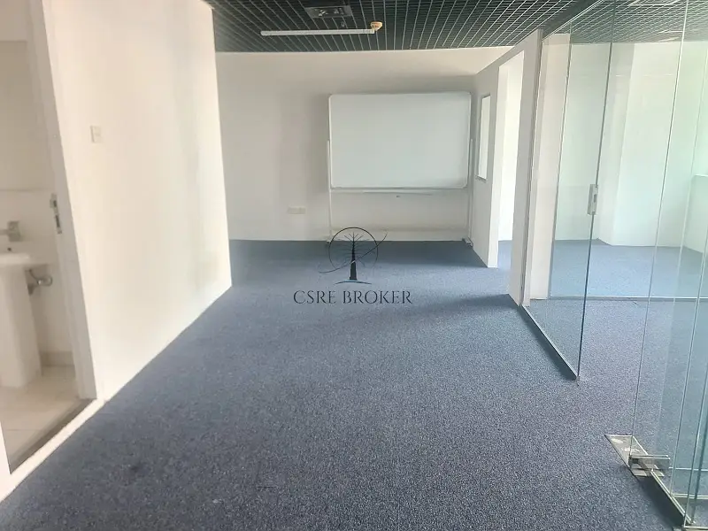 Copy of Fully fitted office in HDS