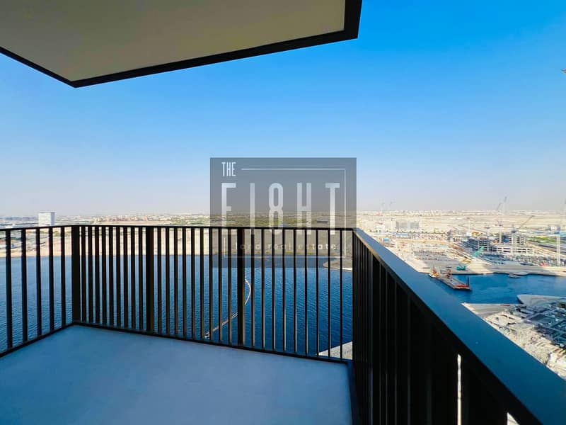 Waterfront 2BR Apartment | Creek Water Views |Corner Balcony