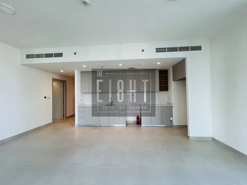 Waterfront 2BR Apartment | Creek Water Views |Corner Balcony