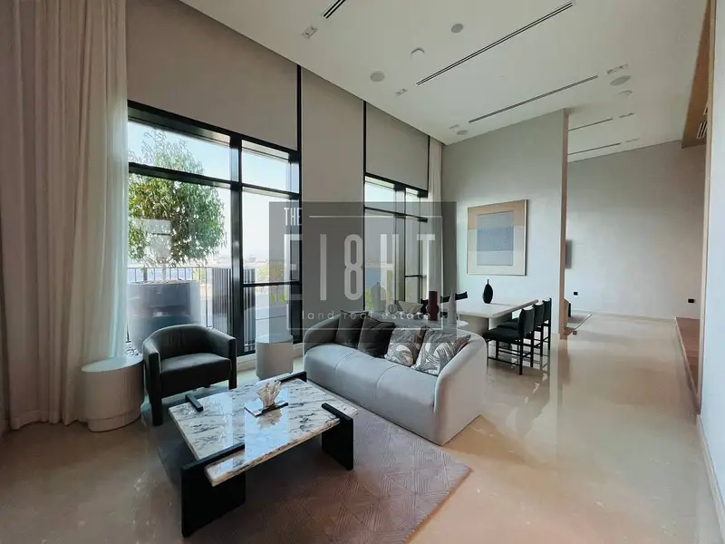 Waterfront 2BR Apartment | Creek Water Views |Corner Balcony