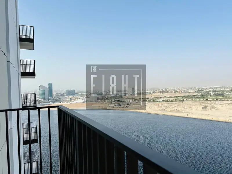 Waterfront 2BR Apartment | Creek Water Views |Corner Balcony