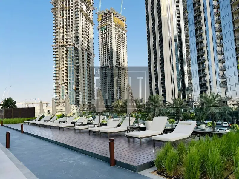 Waterfront 2BR Apartment | Creek Water Views |Corner Balcony