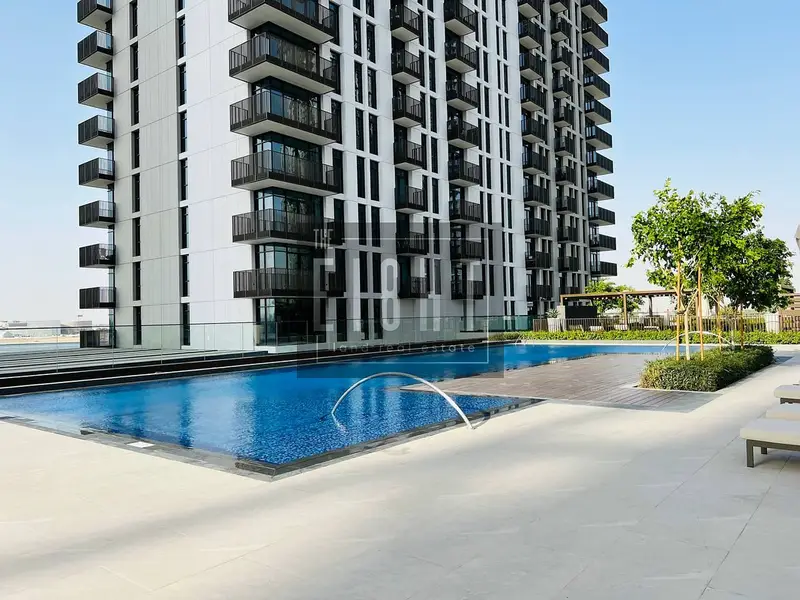 Waterfront 2BR Apartment | Creek Water Views |Corner Balcony
