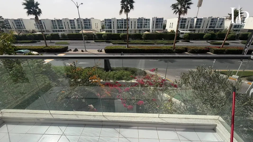 SINGLE ROW CORNER END UNIT Furnished 3BR Villa | Private Garden | Amazonia, DAMAC Hills 2
