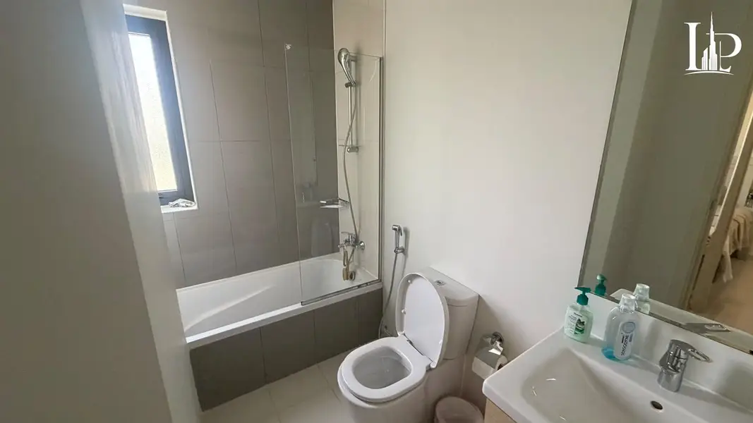 SINGLE ROW CORNER END UNIT Furnished 3BR Villa | Private Garden | Amazonia, DAMAC Hills 2