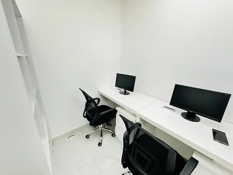 Beautiful office for rent in Dubai | Direct from Owner