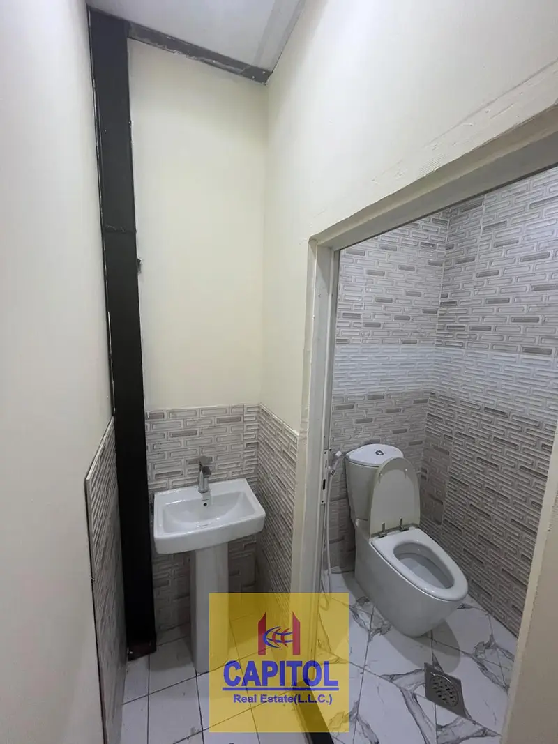 Premium Storage Unit – 340 Sq. Ft. Ground + Mezzanine | 2 Floors | 24/7 Access
