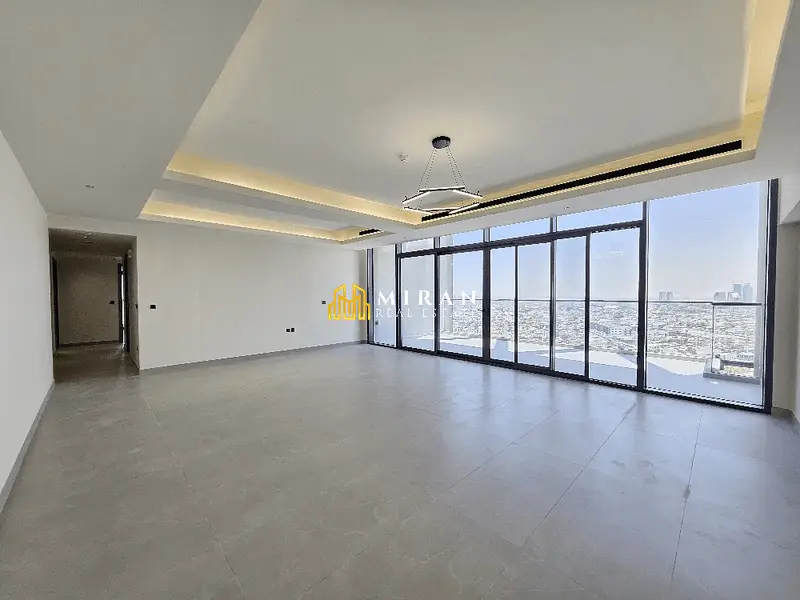 3BHK + Maid - Near to mall - Best Amenities
