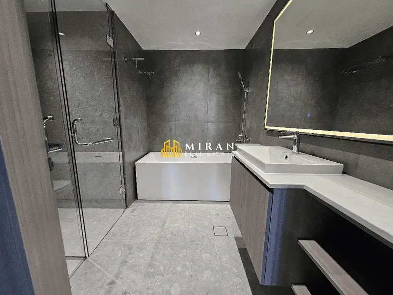 3BHK + Maid - Near to mall - Best Amenities