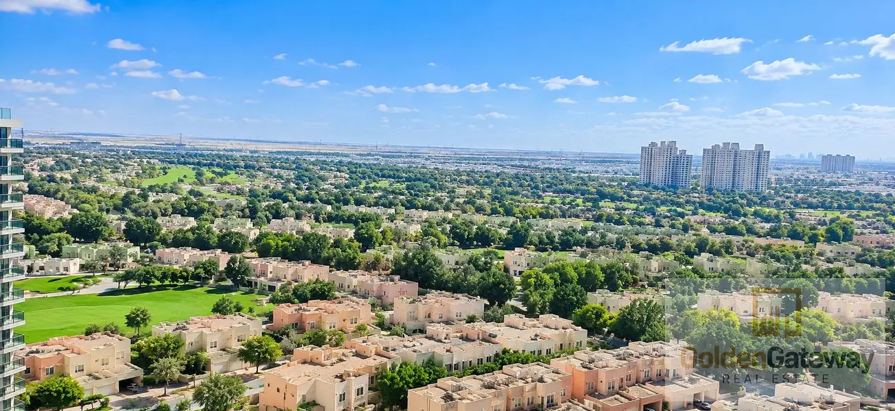 Stunning Golf View | Well Maintained | High Floor