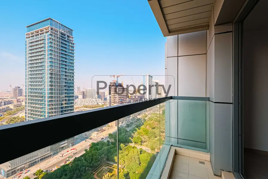Well-Maintained | Multiple Options | Balcony