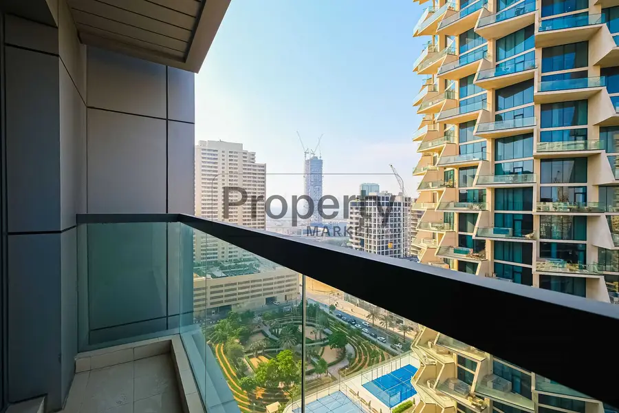 Well-Maintained | Multiple Options | Balcony