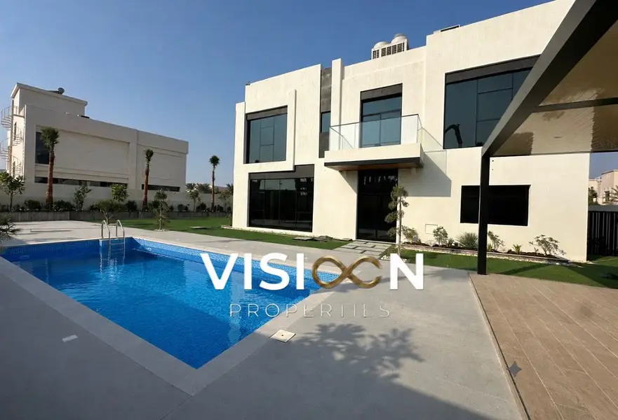 Elegant Interior| Private Pool| Modern Villa