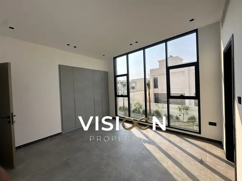 Elegant Interior| Private Pool| Modern Villa