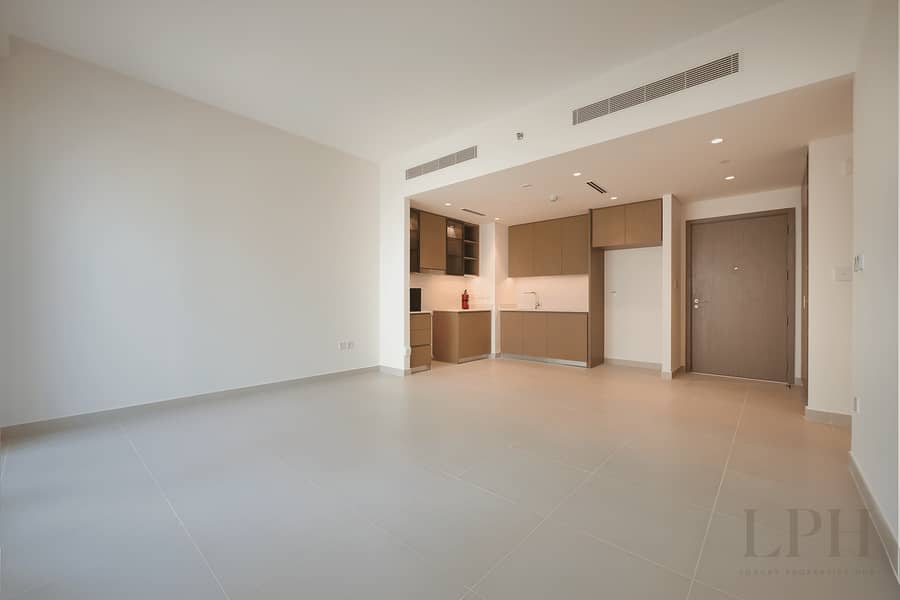 Prime Location | Community View | Modern Finishes