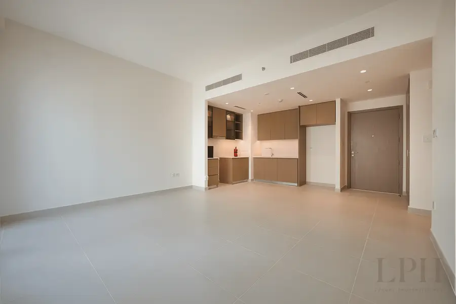 Prime Location | Community View | Modern Finishes