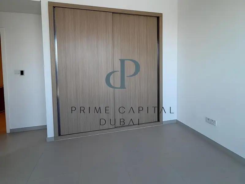 Luxury 4BR Townhouse | Private Garden | Rented