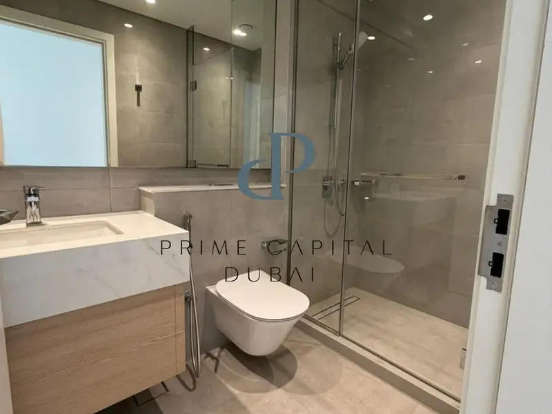 Luxury 4BR Townhouse | Private Garden | Rented