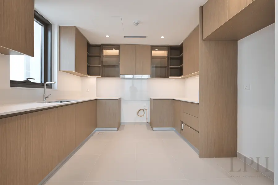 3 Bed + Maid | Spacious | Open Plan