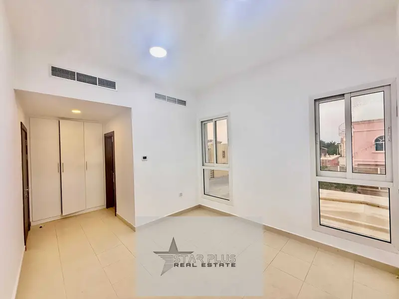 4 MASTER BEDROOM, 1 ROOM DOWN, 2 LIVING HALLS, SWIMMING POOL, READY TO MOVE