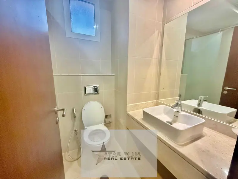 4 MASTER BEDROOM, 1 ROOM DOWN, 2 LIVING HALLS, SWIMMING POOL, READY TO MOVE