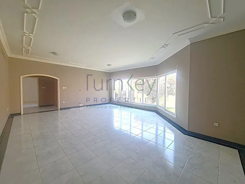 5Min To Beach & Burj Al Arab\5Bed+Maids+Study