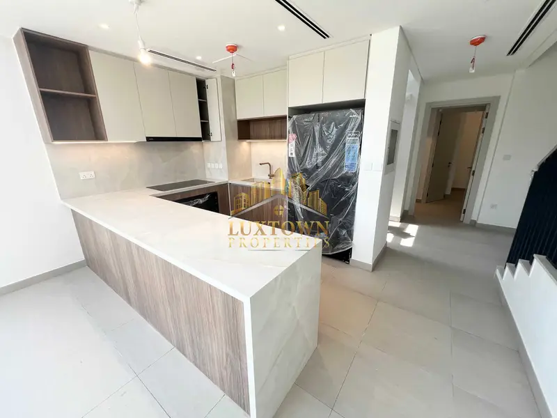 Brand New-Corner-Huge Garden-Premium Location