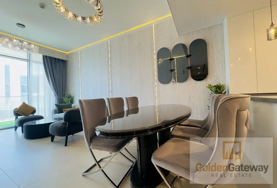 Elegantly Furnished | Canal View | 5-Star Living