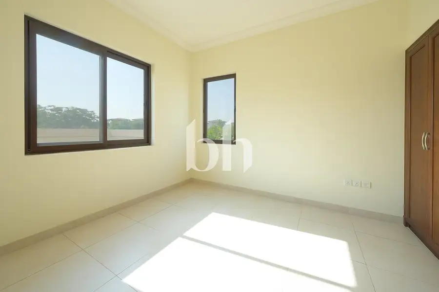 Next To The Park | Maids | Internal Location