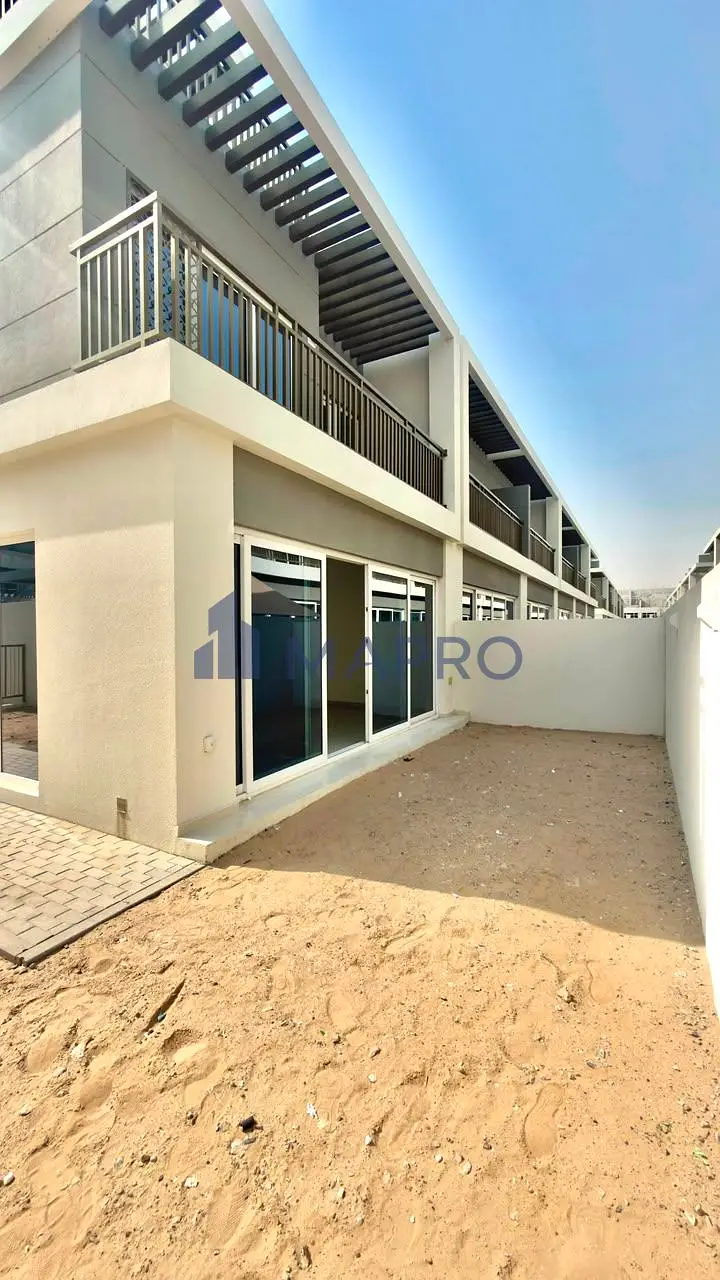 Stunning Corner 4BR Villa for Rent | Camelia, Damac Hills 2