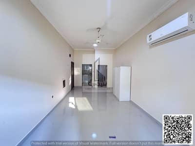 استوديو للايجار في الروضة، عجمان - WhatsApp Image 2026-10-15 at 6.06. 22 PM (3). jpeg استوديو للايجار في الروضة، عجمان - WhatsApp Image 2026-10-15 at 6.06. 22 PM (3). jpeg