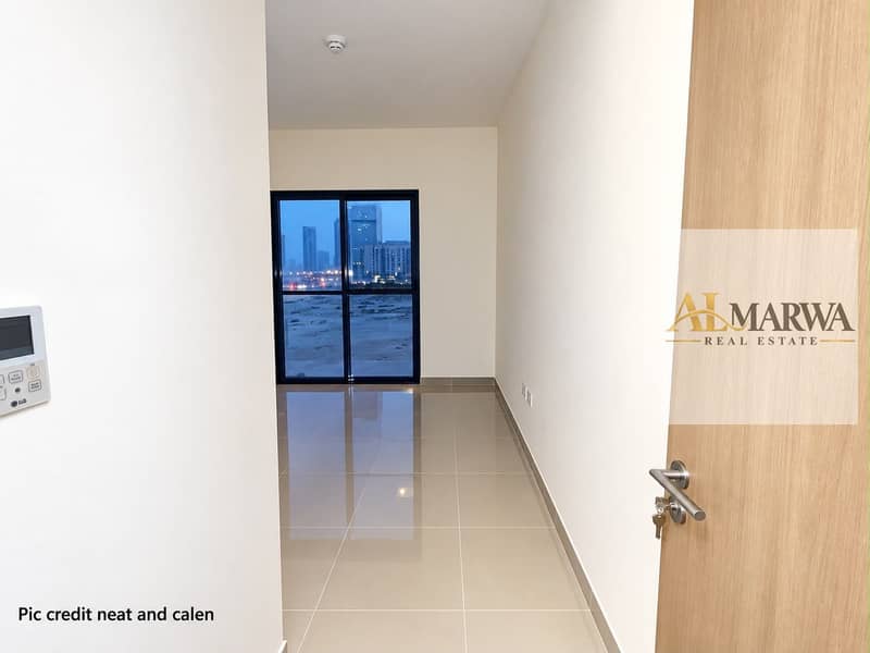 3 d0cb3a48-c8f6-44af-aecc-ecae399d4c54. jpg