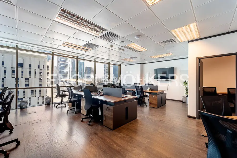 Furnished I Open Space I Bright I Spacious
